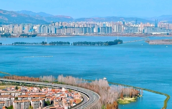 Xishan Park: Eine Millennium Watch von der 