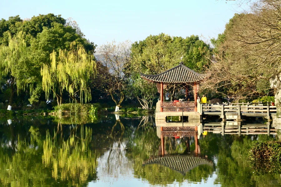 Tre piscine Specchio della Luna: un viaggio in giardino dal progetto di dragaggio della Su Causeway a un'icona culturale del West Lake-3