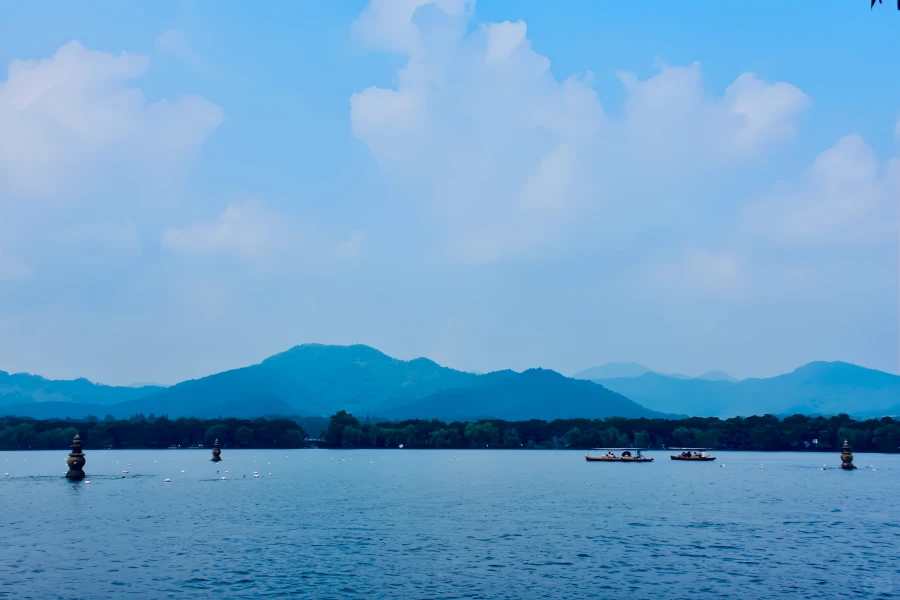 Tre piscine Specchio della Luna: un viaggio in giardino dal progetto di dragaggio della Su Causeway a un'icona culturale del West Lake-4