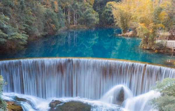 Xiaoqikong Bridge: A Journey Through the Karst Watercolor Gallery on Earth’s Green Gem-2