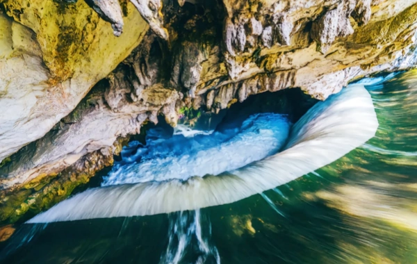 Dragon Palace: A Journey to the Underground Karst Museum and the Legendary 