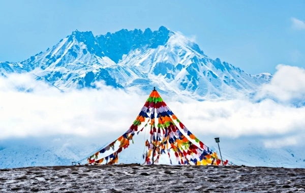 Qilian Mountains: An Ecological Miracle—From a 