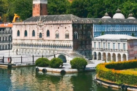 Shenzhen Window of the World in China: Your One - Day Passport to the Globe!