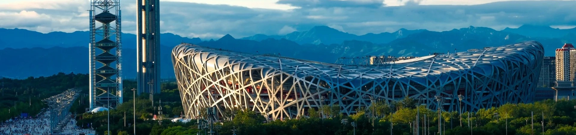 Птичье гнездо: прыжок от олимпийской земли до городской достопримечательности