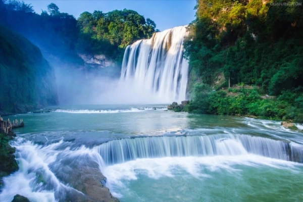 Día 9: Xijiang a Huangguoshu a Guiyang