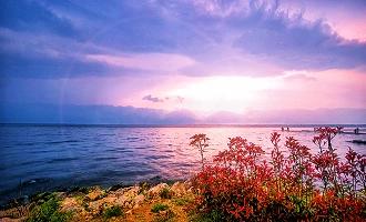 Day 1: Arrive in Dali