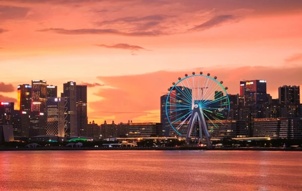 Day 1: Arrive in Shenzhen – Free Time