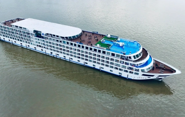 第6日目: 社長6クルーズ