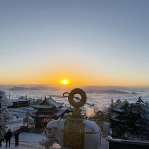 Leshan and Mount Emei Tour