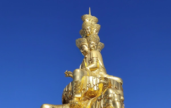 Tour classico dei beni culturali e naturali